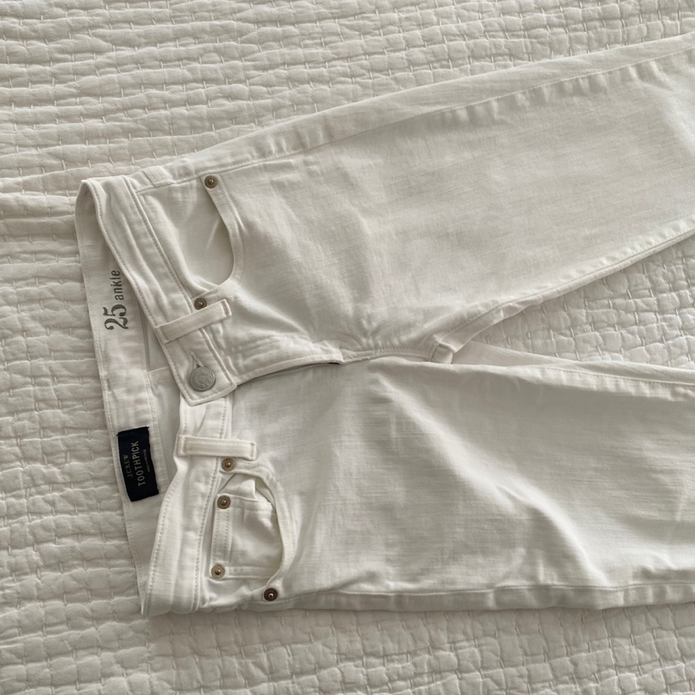 J. Crew toothpick ankle in white, sz 25.